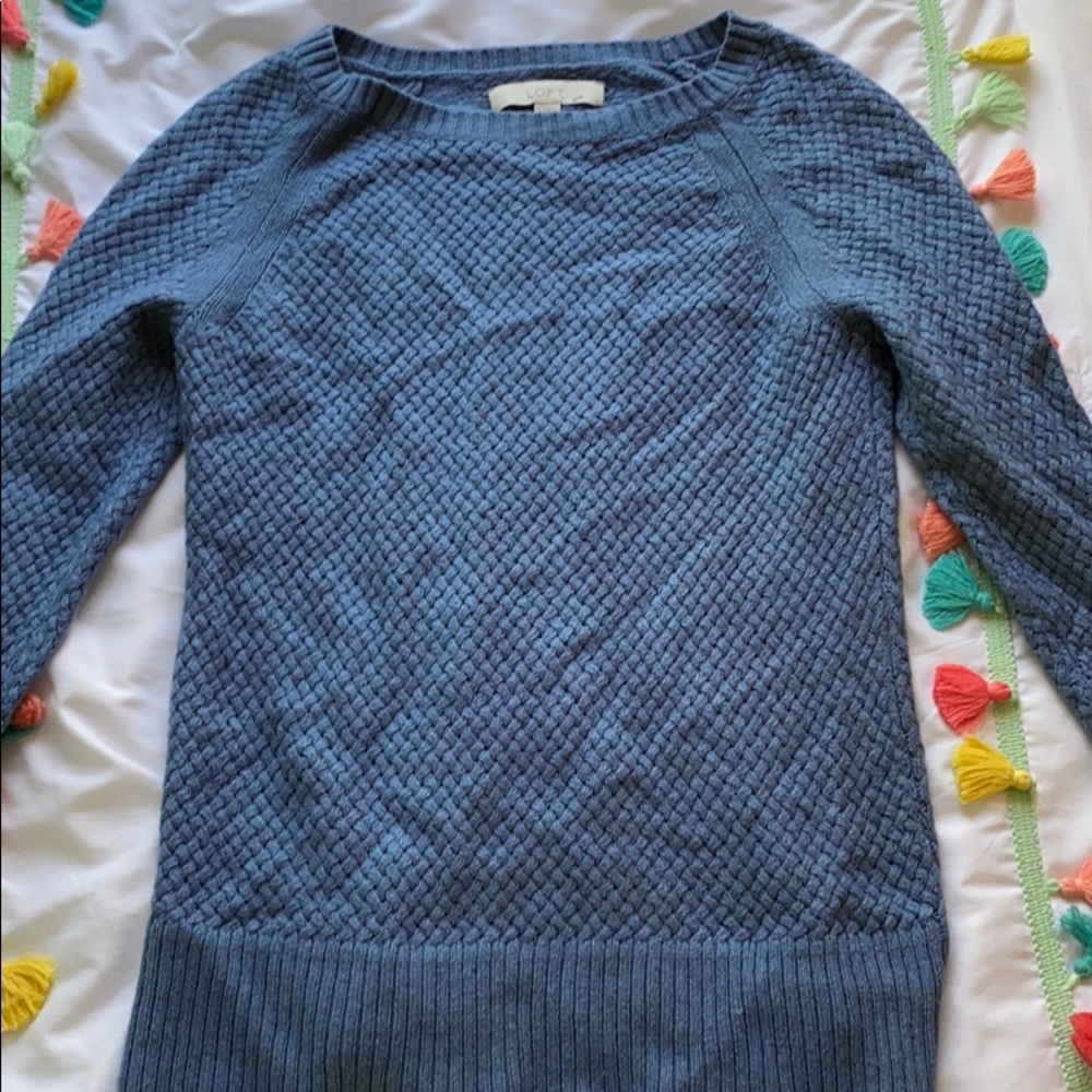 ⭐️⭐️LOFT SWEATER⭐️⭐️